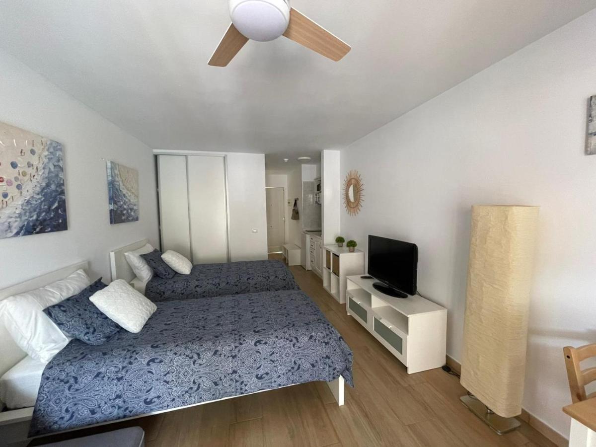Castle Harbour Los Cristianos Beautiful Studio With Pool View Exterior photo