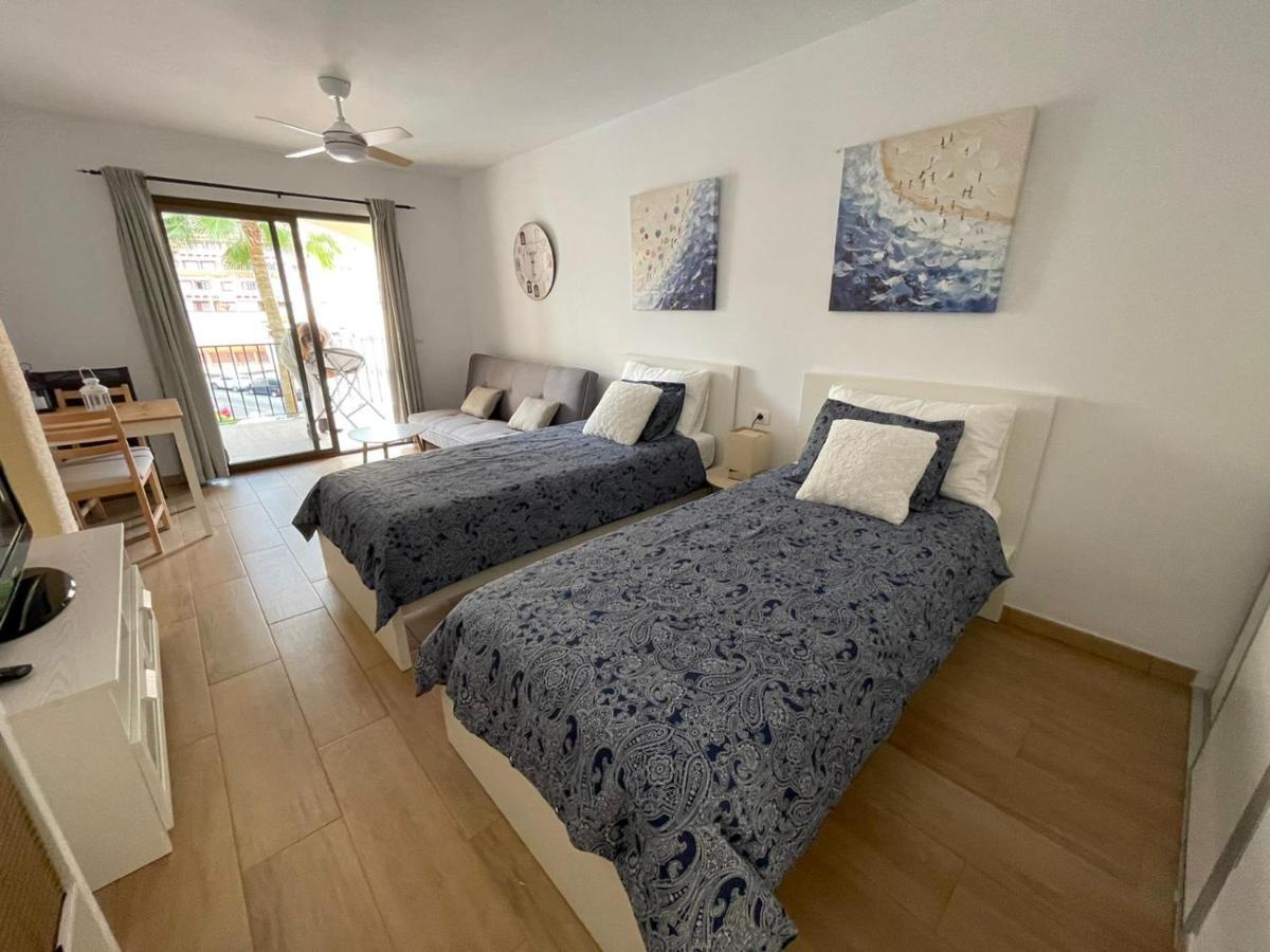Castle Harbour Los Cristianos Beautiful Studio With Pool View Exterior photo
