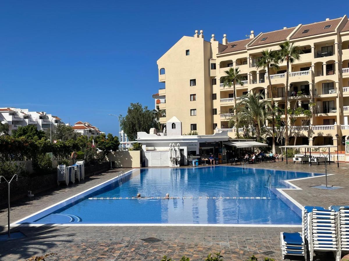 Castle Harbour Los Cristianos Beautiful Studio With Pool View Exterior photo